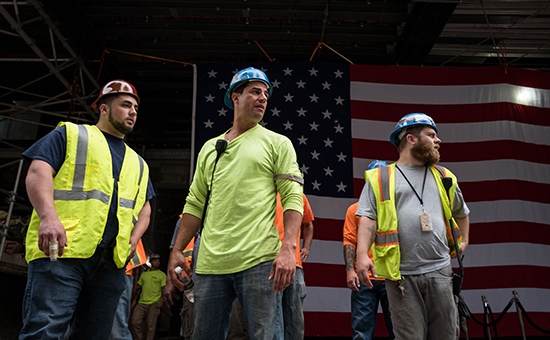 38831856 - 24_06_2016 - US-TOPPING-OFF-CEREMONY-HELD-FOR-3-WORLD-TRADE.jpg